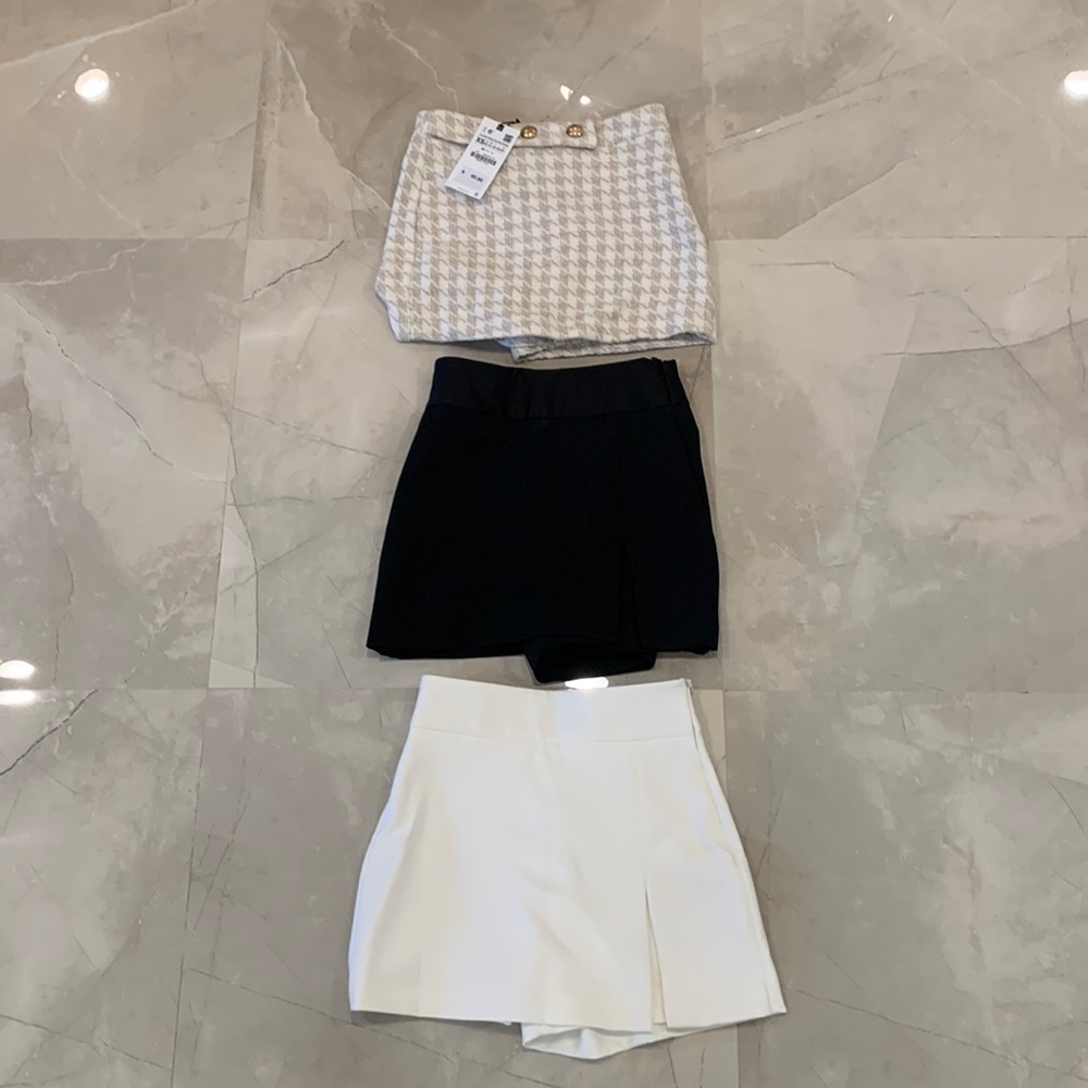 Set of Zara skorts XS